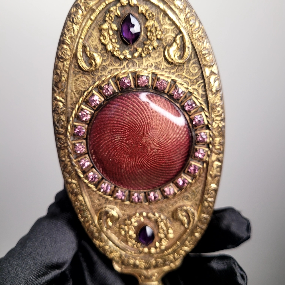 Elegant Gold and Purple Vintage Brooch
